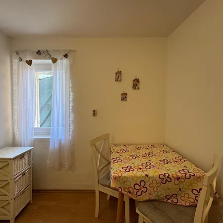 Old Appartement Novigrad Istria